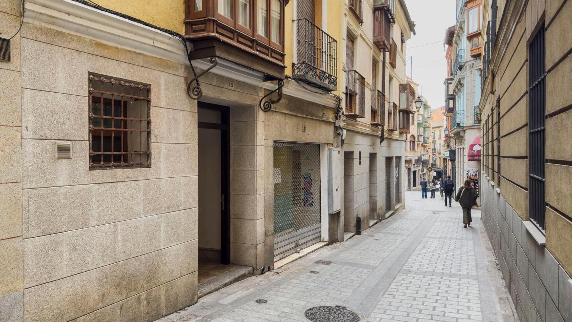 La Casa De La Plata By Ap Toledo